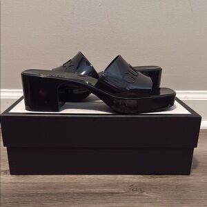GUCCI - Women's Slide Sandals